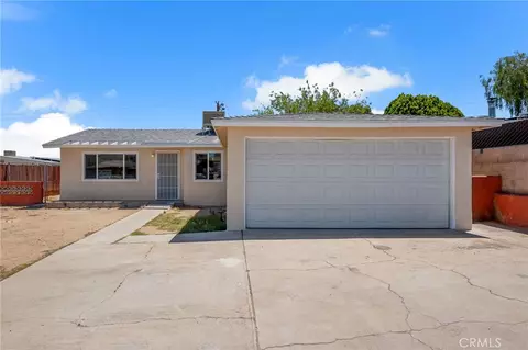 Exterior - 904 E Virginia Way, Barstow, CA 92311 photo 3 of 11