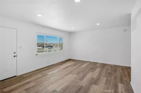 Living - 904 E Virginia Way, Barstow, CA 92311 photo 1 of 3
