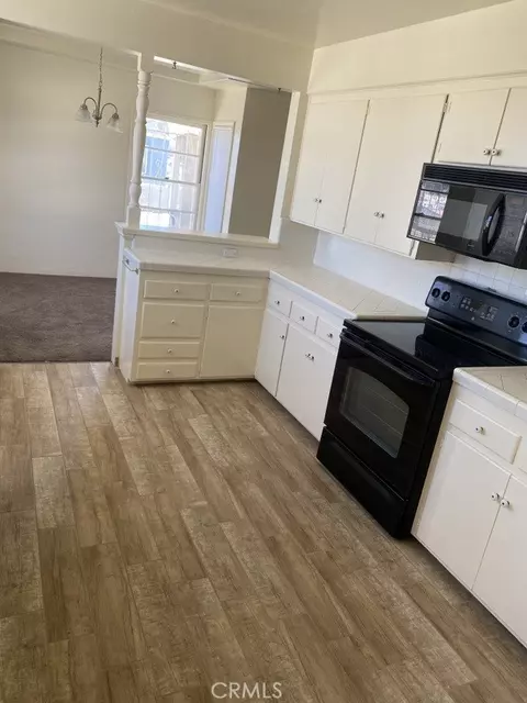137 W Fredricks, Barstow, CA 92311 photo 6