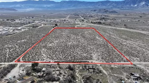 19 Sunrise Rd, Lucerne Valley, CA 92356