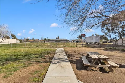 Exterior - 11441 Hemlock, Hesperia, CA 92345 photo 1 of 7