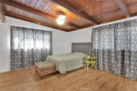 Bedroom - 11441 Hemlock, Hesperia, CA 92345 photo 1 of 5