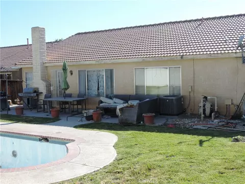 Exterior - 14653 Allison, Adelanto, CA 92301 photo 11 of 14