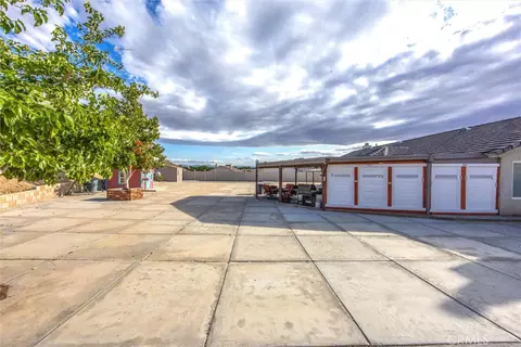 Exterior - 13997 Riverside, Apple Valley, CA 92307 photo 9 of 14