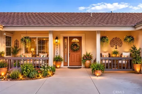 Exterior - 13997 Riverside, Apple Valley, CA 92307 photo 4 of 14