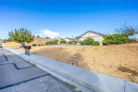 Other - 13997 Riverside, Apple Valley, CA 92307 photo 18 of 18