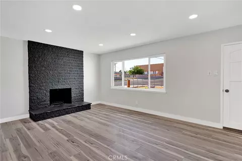 Living - 1200 Carson St, Barstow, CA 92311 photo 3 of 5