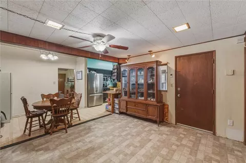 Dining - 525 E Williams St, Yermo, CA 92398 photo 4 of 4