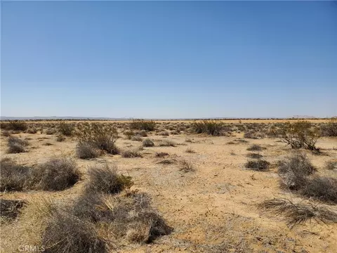 2 Dover Ave, Kramer Junction, CA 93516 photo 3