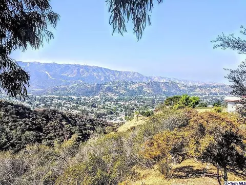 27 Sister Elsie Dr, Tujunga, CA 91042 photo 8