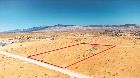 23421 Colony Rd, Apple Valley, CA 92308