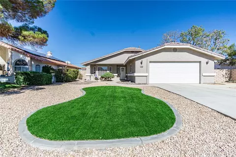 14666 Cool Gln, Helendale, CA 92342