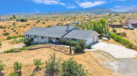 5137 Cygnet, Phelan, CA 92371