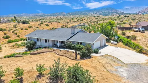 5137 Cygnet, Phelan, CA 92371