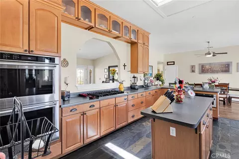 Kitchen - 5137 Cygnet, Phelan, CA 92371 photo 1 of 4