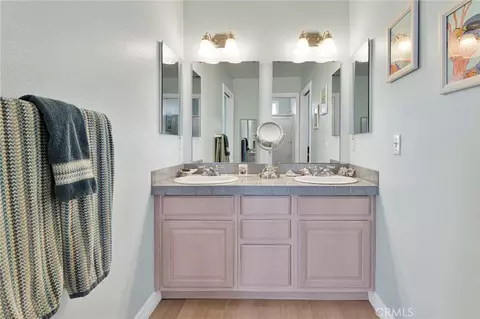 Bath - 5137 Cygnet, Phelan, CA 92371 photo 1 of 7