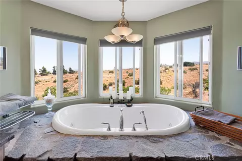 Bath - 5137 Cygnet, Phelan, CA 92371 photo 4 of 7