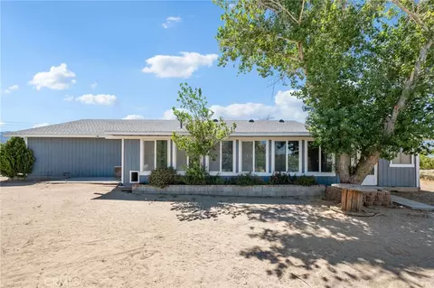 Exterior - 10925 Buttonwood, Phelan, CA 92371 photo 12 of 16