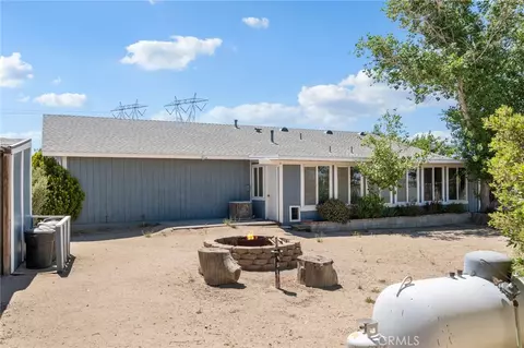 Exterior - 10925 Buttonwood, Phelan, CA 92371 photo 3 of 16