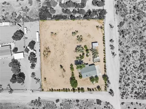View/Area - 10925 Buttonwood, Phelan, CA 92371 photo 4 of 6