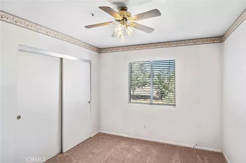 Bedroom - 10925 Buttonwood, Phelan, CA 92371 photo 3 of 6