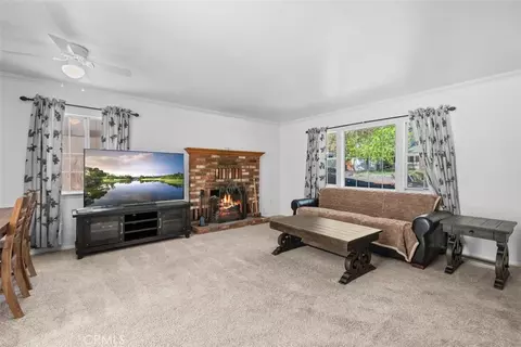 Living - 6285 Conifer, Wrightwood, CA 92397 photo 1 of 1