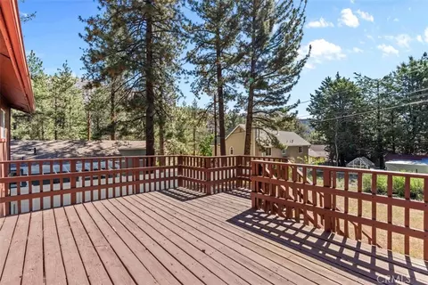 Exterior - 6285 Conifer, Wrightwood, CA 92397 photo 6 of 8