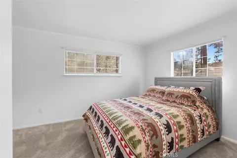 Bedroom - 6285 Conifer, Wrightwood, CA 92397 photo 5 of 7