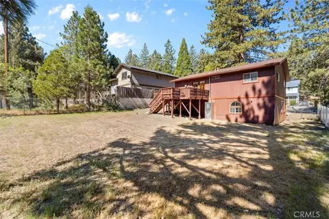 Exterior - 6285 Conifer, Wrightwood, CA 92397 photo 2 of 7