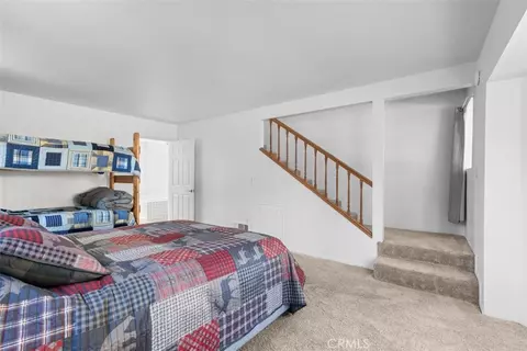 Bedroom - 6285 Conifer, Wrightwood, CA 92397 photo 2 of 7