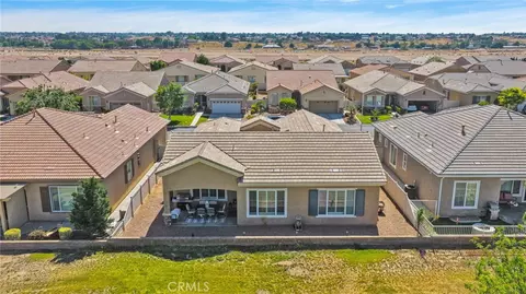 View/Area - 10927 Katepwa St, Apple Valley, CA 92308 photo 7 of 11