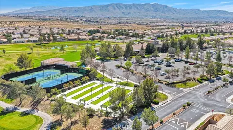 View/Area - 10927 Katepwa St, Apple Valley, CA 92308 photo 10 of 11