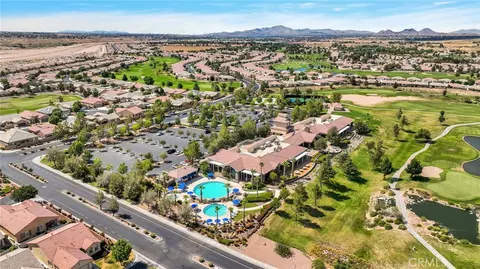 View/Area - 10927 Katepwa St, Apple Valley, CA 92308 photo 8 of 11