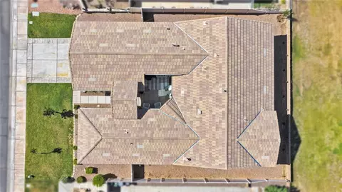 View/Area - 10927 Katepwa St, Apple Valley, CA 92308 photo 5 of 11