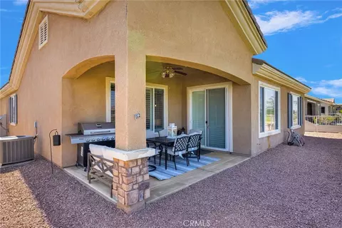 Exterior - 10927 Katepwa St, Apple Valley, CA 92308 photo 8 of 15