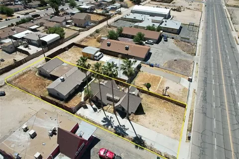 View/Area - 25567 Main, Barstow, CA 92311 photo 2 of 6