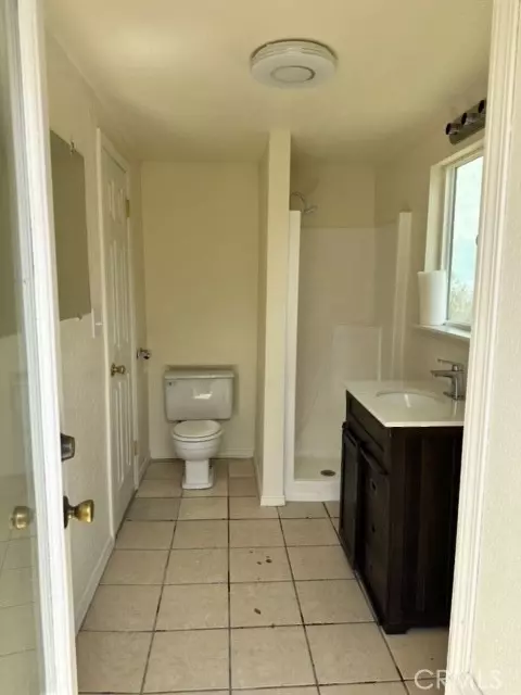 Bath - Undisclosed, Lucerne Valley, CA 92356 photo 1 of 1