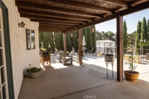 Exterior - 11631 Whitehaven, Oak Hills, CA 92344 photo 7 of 12