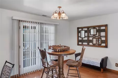 Dining - 11631 Whitehaven, Oak Hills, CA 92344 photo 1 of 1