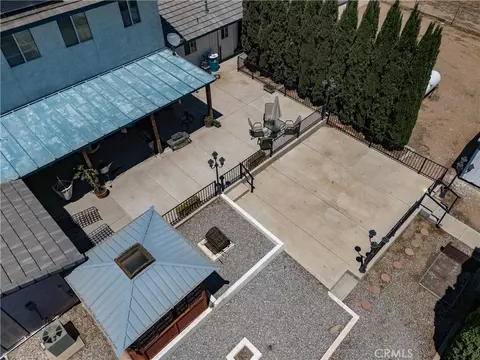 Exterior - 11631 Whitehaven, Oak Hills, CA 92344 photo 12 of 12