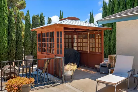 Exterior - 11631 Whitehaven, Oak Hills, CA 92344 photo 12 of 12