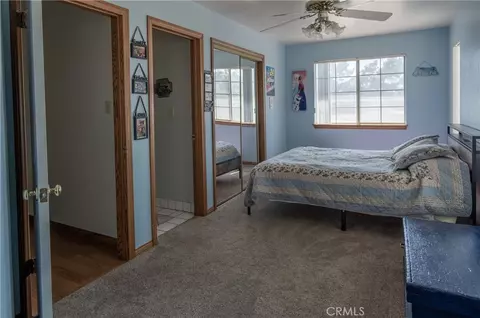 Bedroom - 11631 Whitehaven, Oak Hills, CA 92344 photo 5 of 12