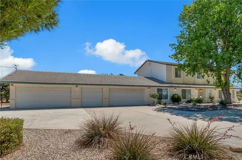 11631 Whitehaven, Oak Hills, CA 92344