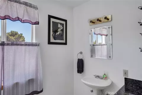 Bath - 11631 Whitehaven, Oak Hills, CA 92344 photo 5 of 7