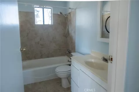 Bath - 11631 Whitehaven, Oak Hills, CA 92344 photo 8 of 8