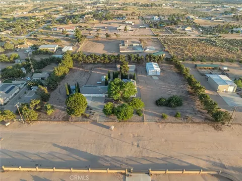 View/Area - 11631 Whitehaven, Oak Hills, CA 92344 photo 1 of 8