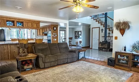 Other - 11631 Whitehaven, Oak Hills, CA 92344 photo 4 of 21