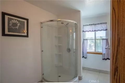 Bath - 11631 Whitehaven, Oak Hills, CA 92344 photo 6 of 8
