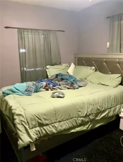 Bedroom - 10877 Chamberlaine Way, Adelanto, CA 92301 photo 1 of 2