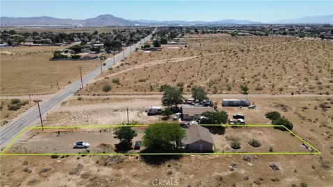 View/Area - 10877 Chamberlaine Way, Adelanto, CA 92301 photo 2 of 6
